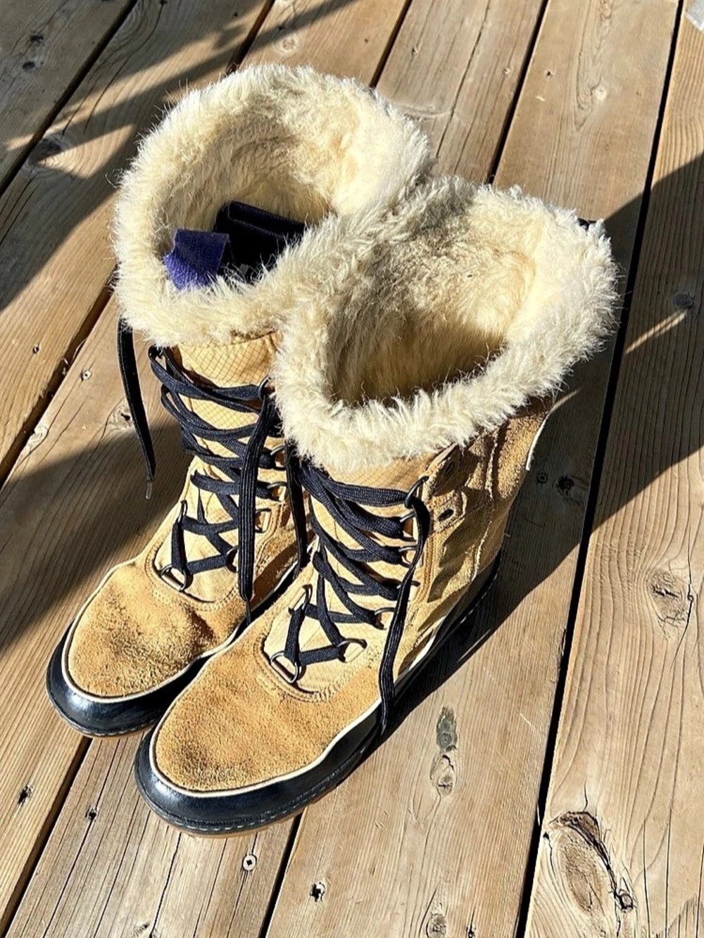 Sorel Tivoli III NL2537-373 Women's Winter Boots US 9 Tan Suede Waterproof